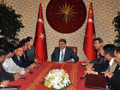 Cumhurbaşkanı Gül: "İstikrar Hepimizin Çıkarına"